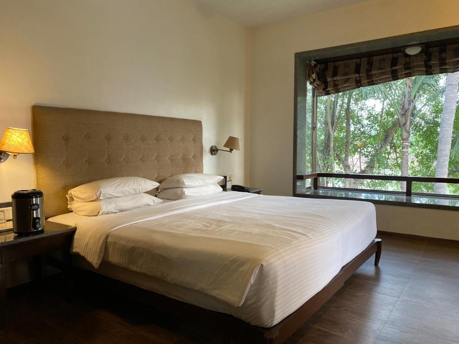 Silent Hills Resort Manor ภายนอก รูปภาพ